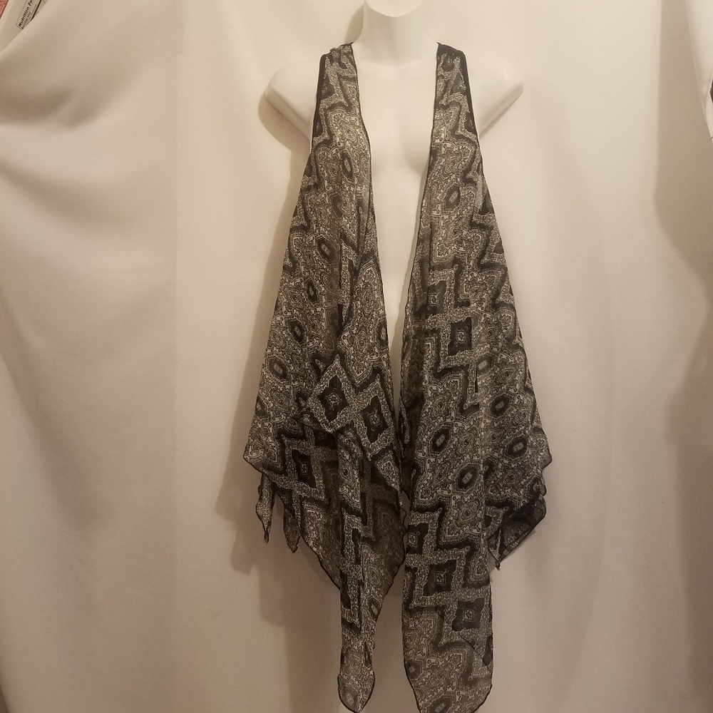 Zoe & Rose Band of Gypsies Sheer Boho Vest